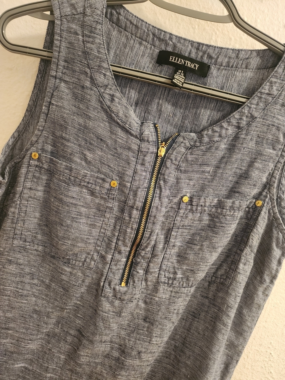 Ellen Tracy 100% Linen Chambray Blue Sleeveless Zip-Front Tank - Picture 4 of 9